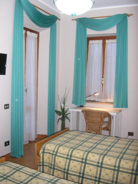 Al Vecchio Olivo Bed & Breakfast Frascati Cameră foto